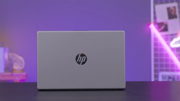 HP 245 G10 là mẫu laptop văn phòng giá rẻ có khả năng kết nối linh hoạt